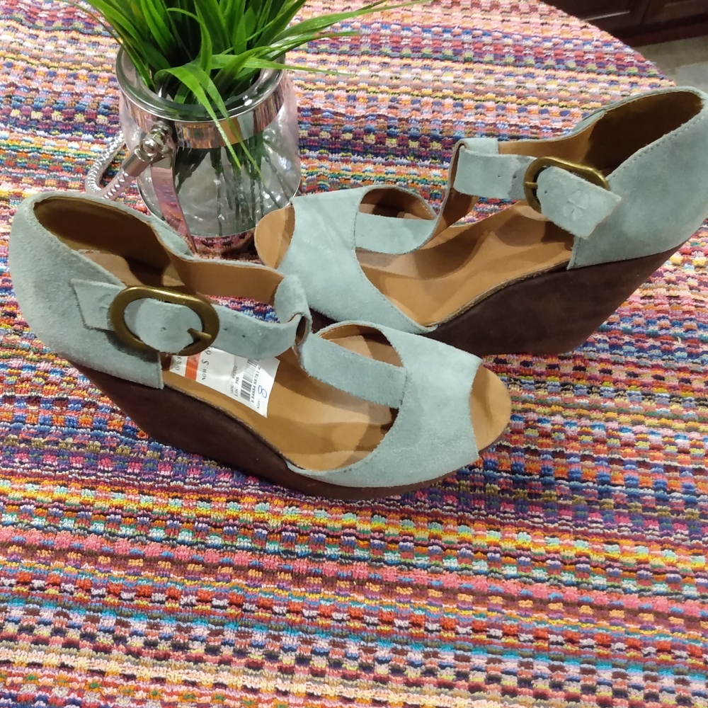 Brand New Luckybrand t-strap suede wedges